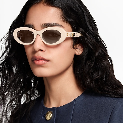 S00 Accessories Eyewear LV Charms Oval Sunglasses | Louis Vuitton ® (Product zoom)