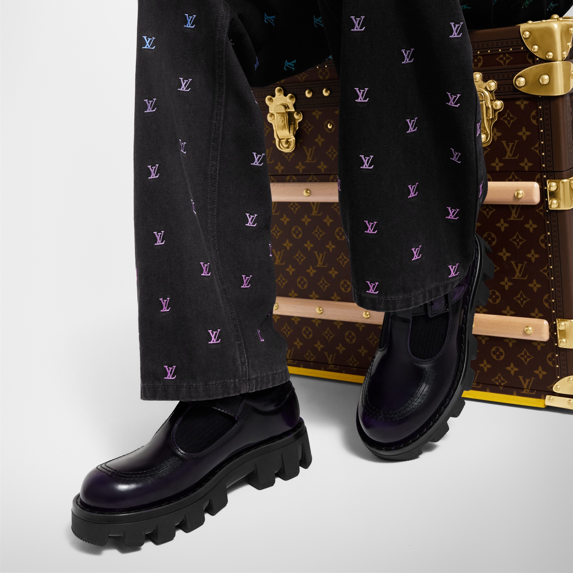  Shoes Buckles and Lace-Ups LV Checker Mary Jane | Louis Vuitton ® (Product zoom)