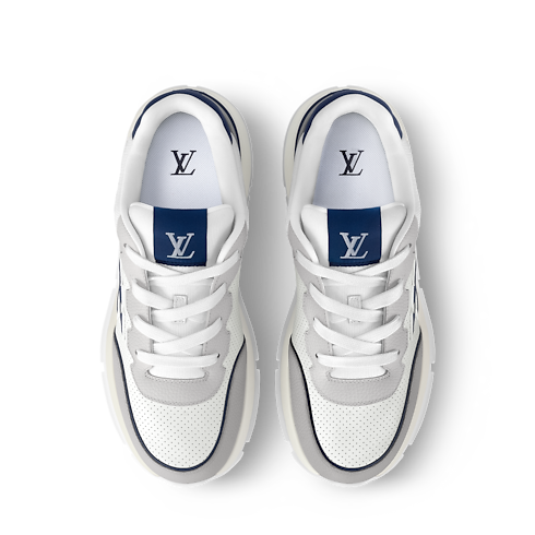 Shoes Sneakers LV Classic Sneaker | Louis Vuitton ® (Product zoom)