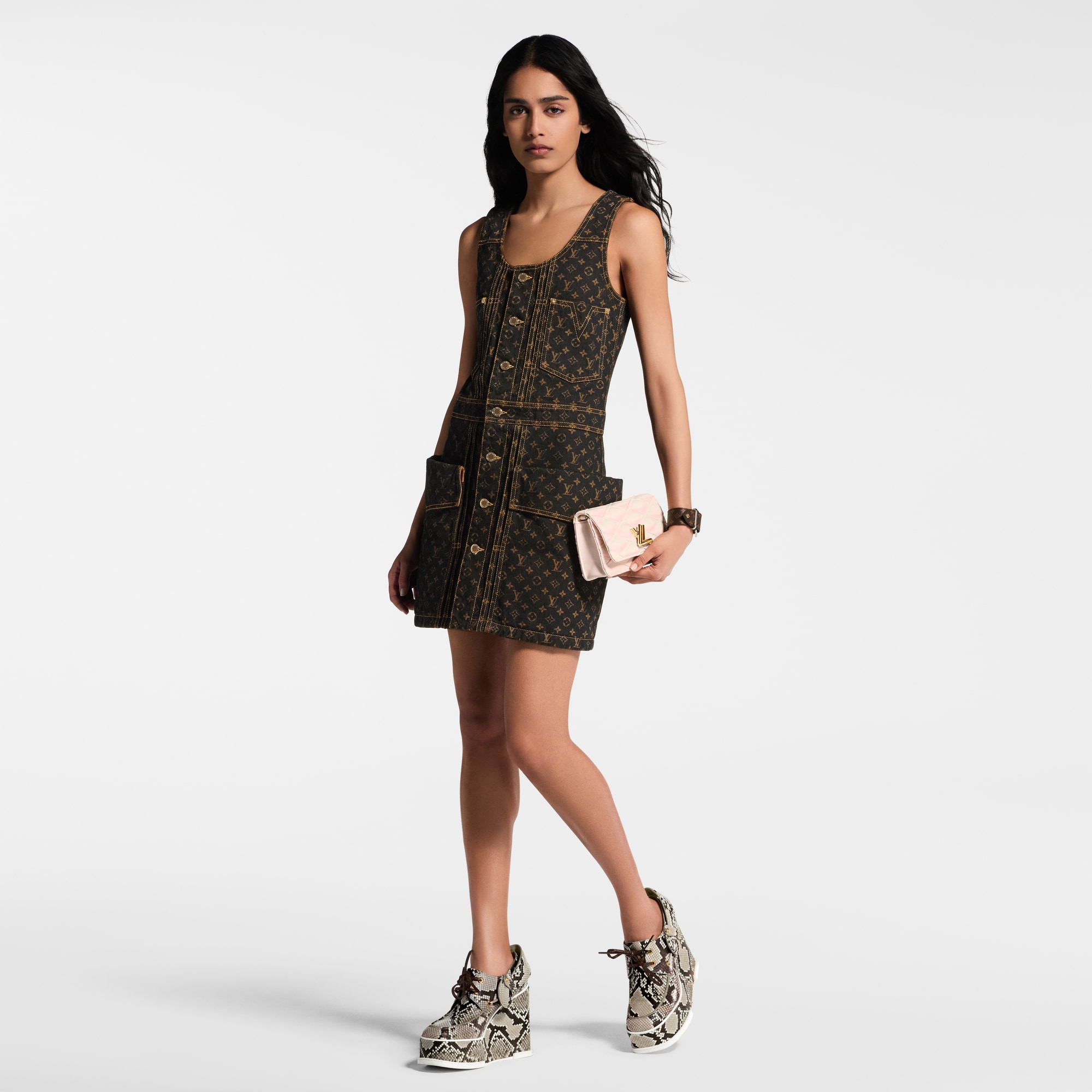  Shoes Loafers and Ballerinas LV Cove Wedge Boat Shoe | Louis Vuitton ® (Product zoom)