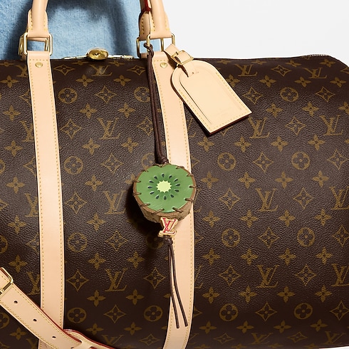 S00 Accessories Key Holders and Bag Charms LV Craft Kiwi Bag Charm | Louis Vuitton ® (Product zoom)