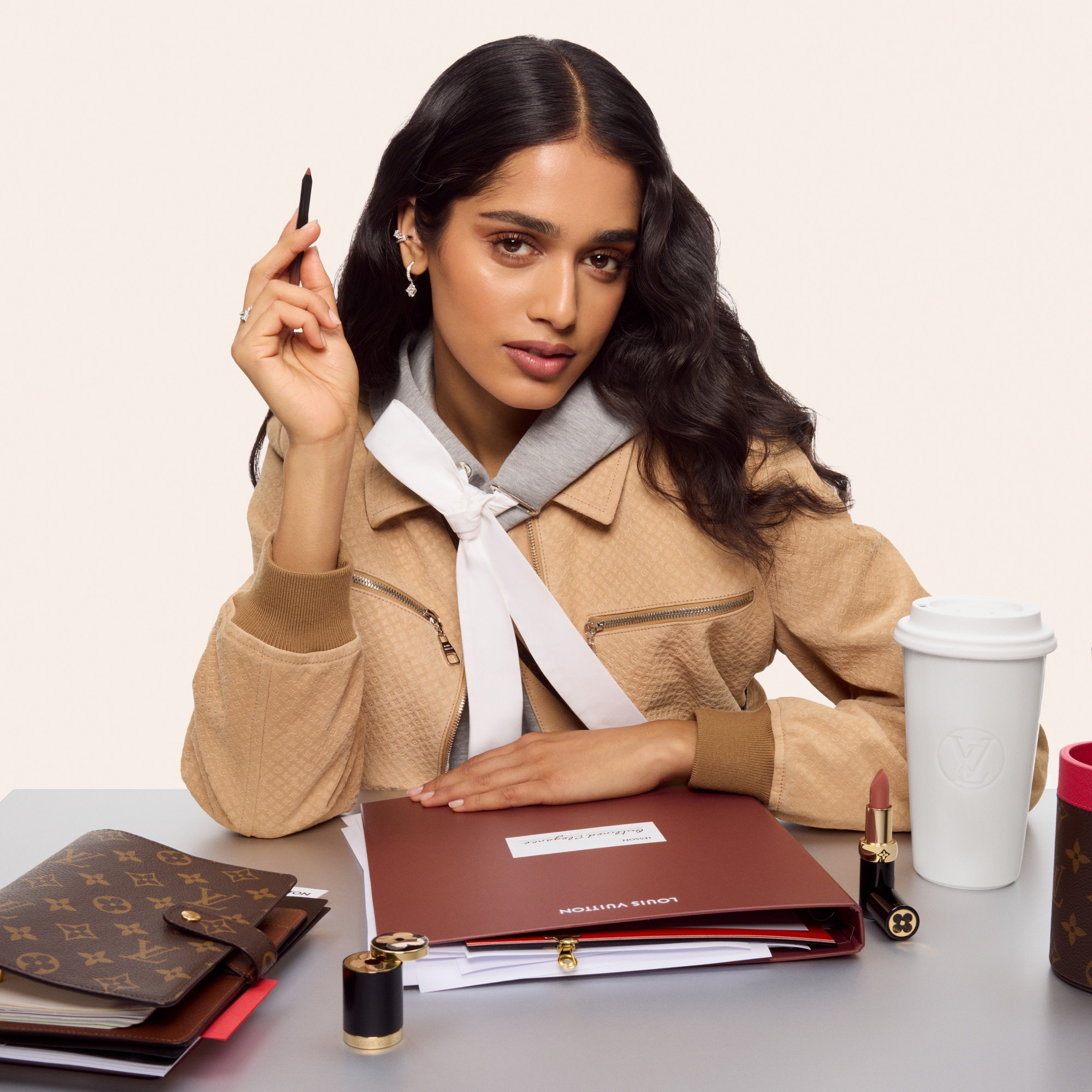 LV Crayon - Lip Pencil - 192 - Women - New In Women | LOUIS VUITTON ®