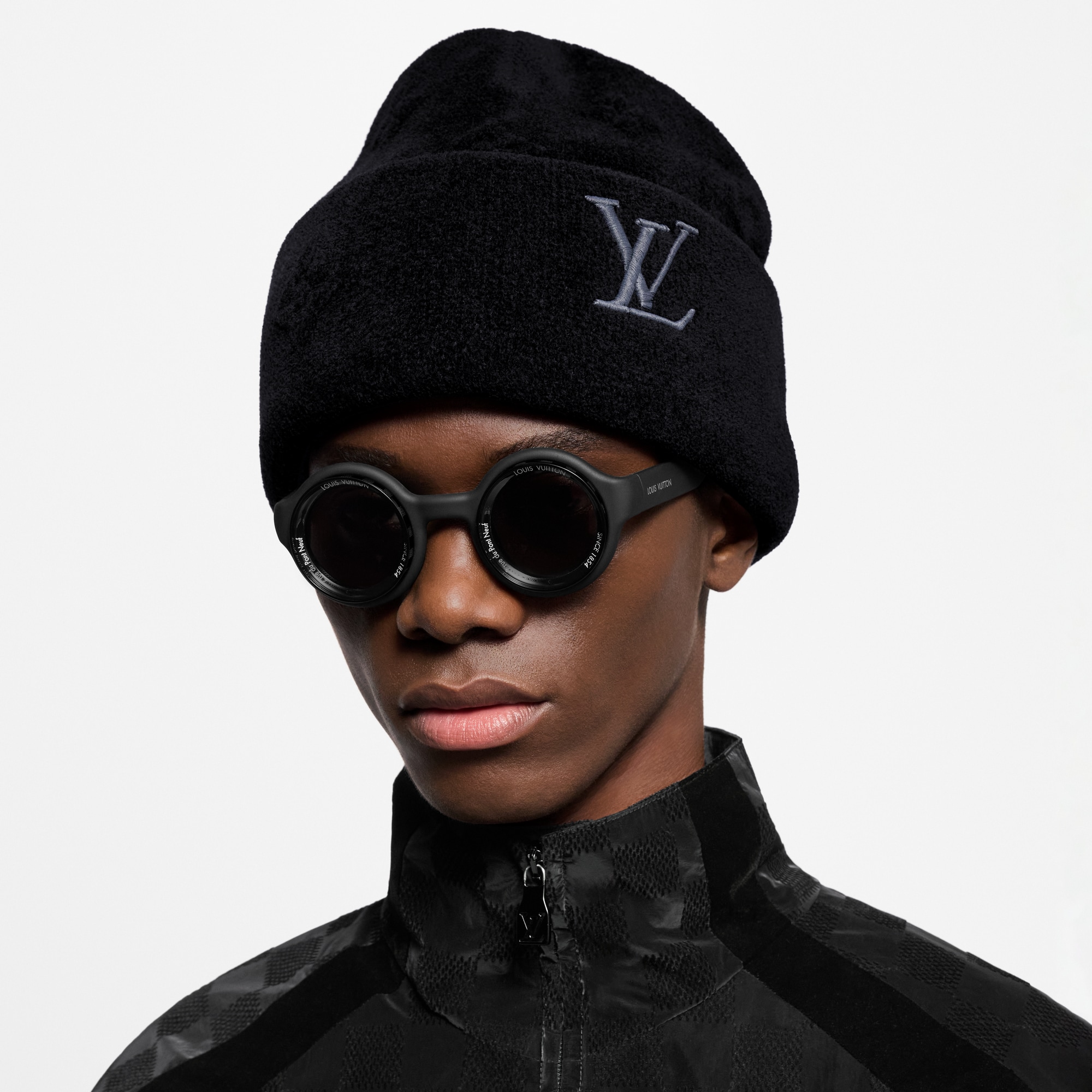 S00 Accessories Hats, Beanies and Gloves LV Crush Monogram Beanie | Louis Vuitton ® (Product zoom)