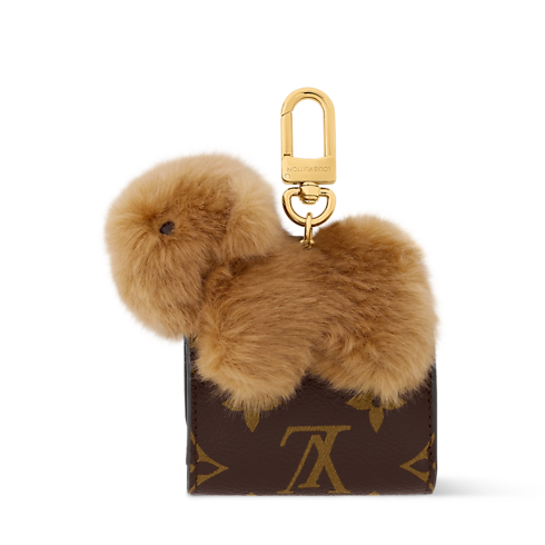 S00 Accessories Key Holders and Bag Charms LV Cute Capybara | Louis Vuitton ® (Product zoom)
