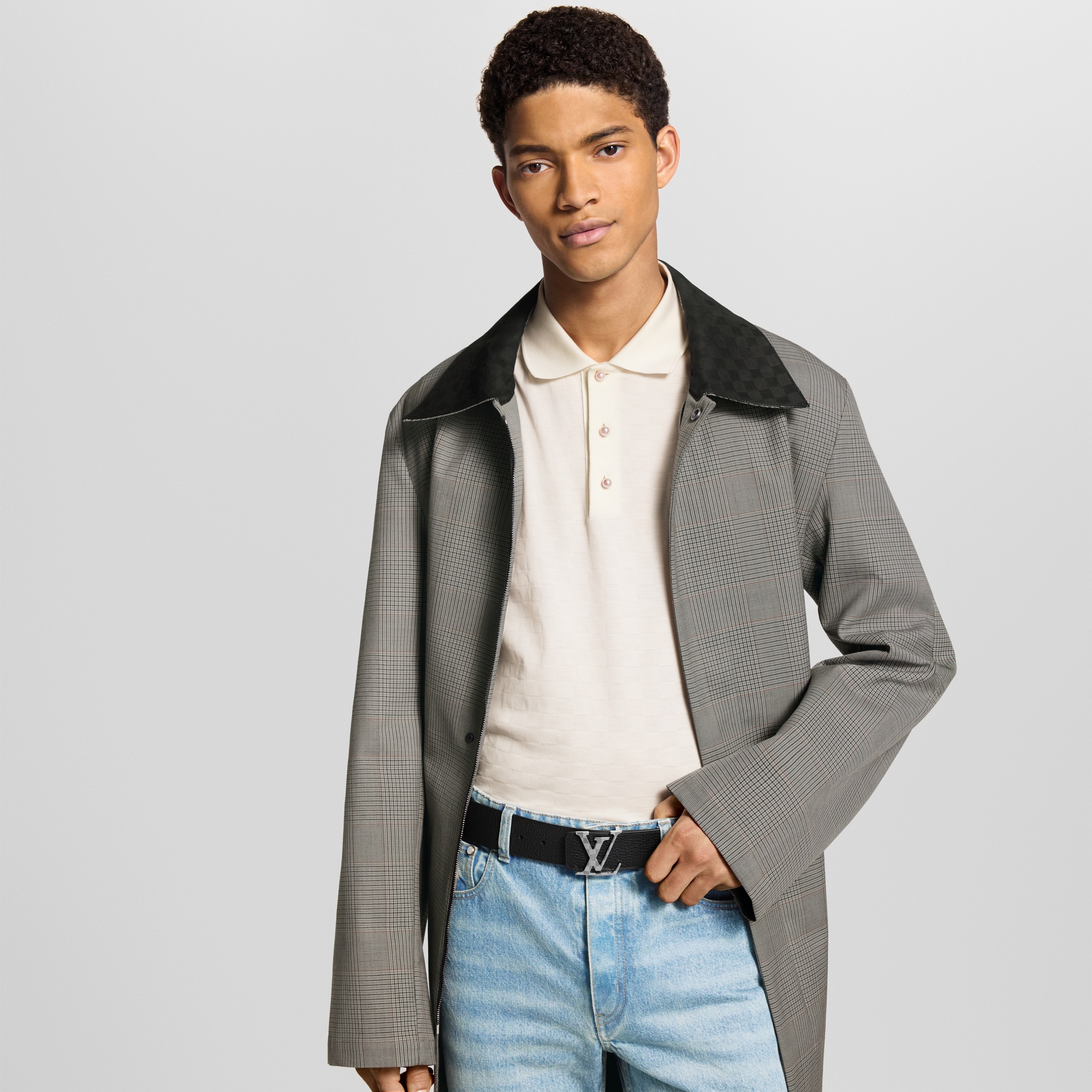  Accessories Belts LV Damier 40mm Reversible Belt | Louis Vuitton ® (Product zoom)