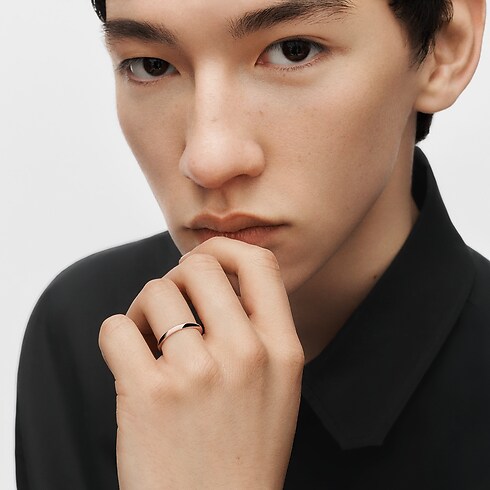 Categories Wedding Bands LV Diamonds 2.5mm Band, Pink Gold | Louis Vuitton ® (Product zoom)