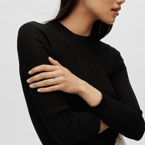 Categories Wedding Bands LV Diamonds 3mm Band, Pink Gold | Louis Vuitton ® (Product zoom)