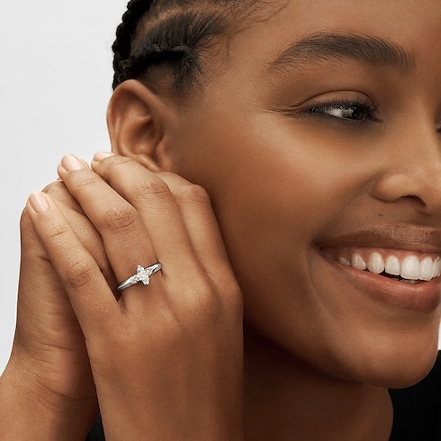 Collections LV Diamonds LV Diamonds Solitaire, LV Monogram Star cut | Louis Vuitton ® (Product zoom)