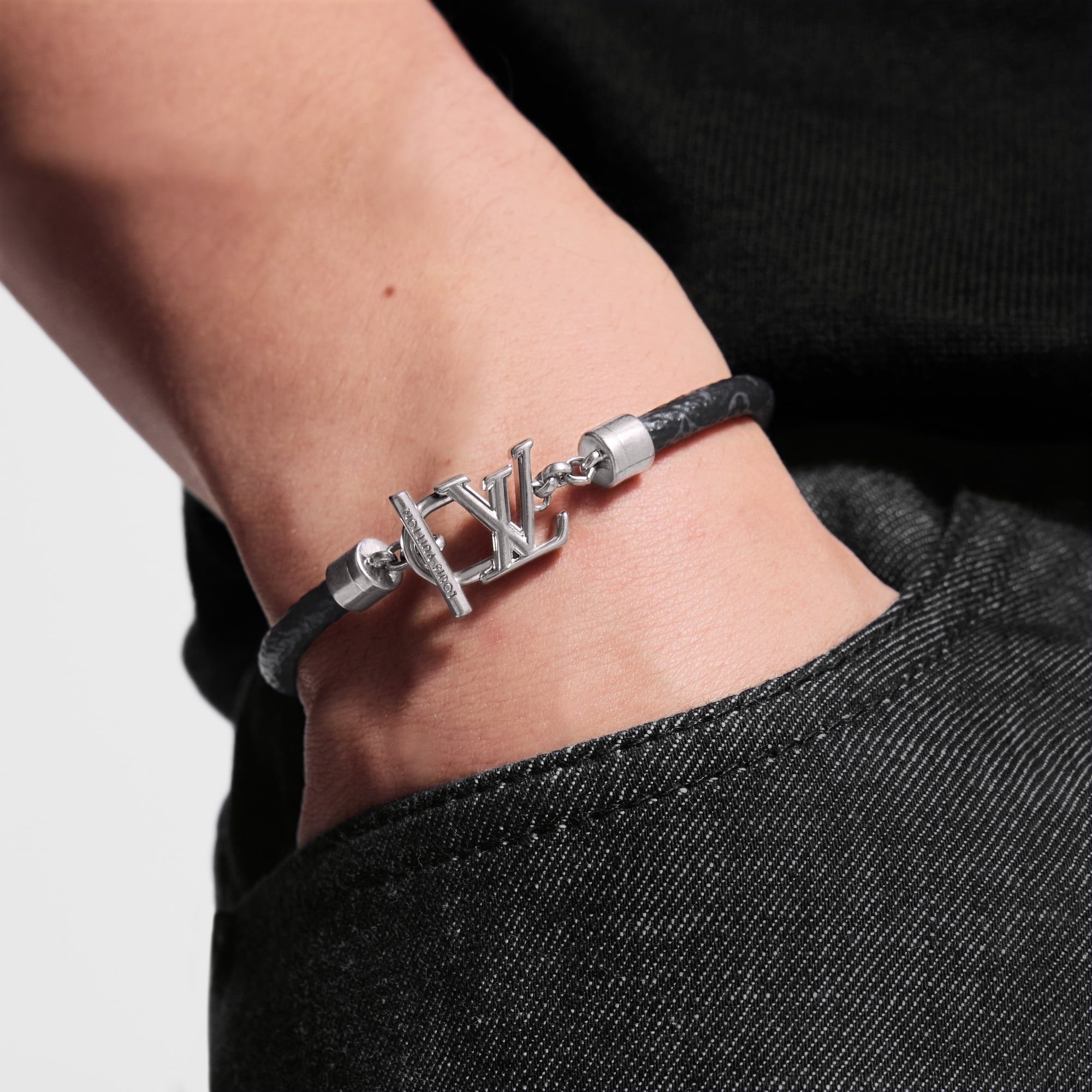  Fashion Jewelry Bracelets LV Dimension Cordon Bracelet | Louis Vuitton ® (Product zoom)
