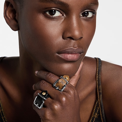 S00 Fashion Jewelry Rings LV Emblem Ring Set | Louis Vuitton ® (Product zoom)