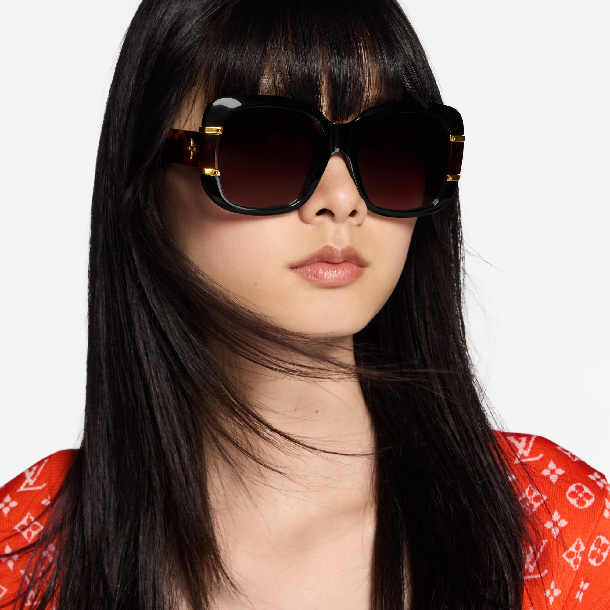 S00 Accessories Eyewear LV Estate Butterfly Sunglasses | Louis Vuitton ® (Product zoom)