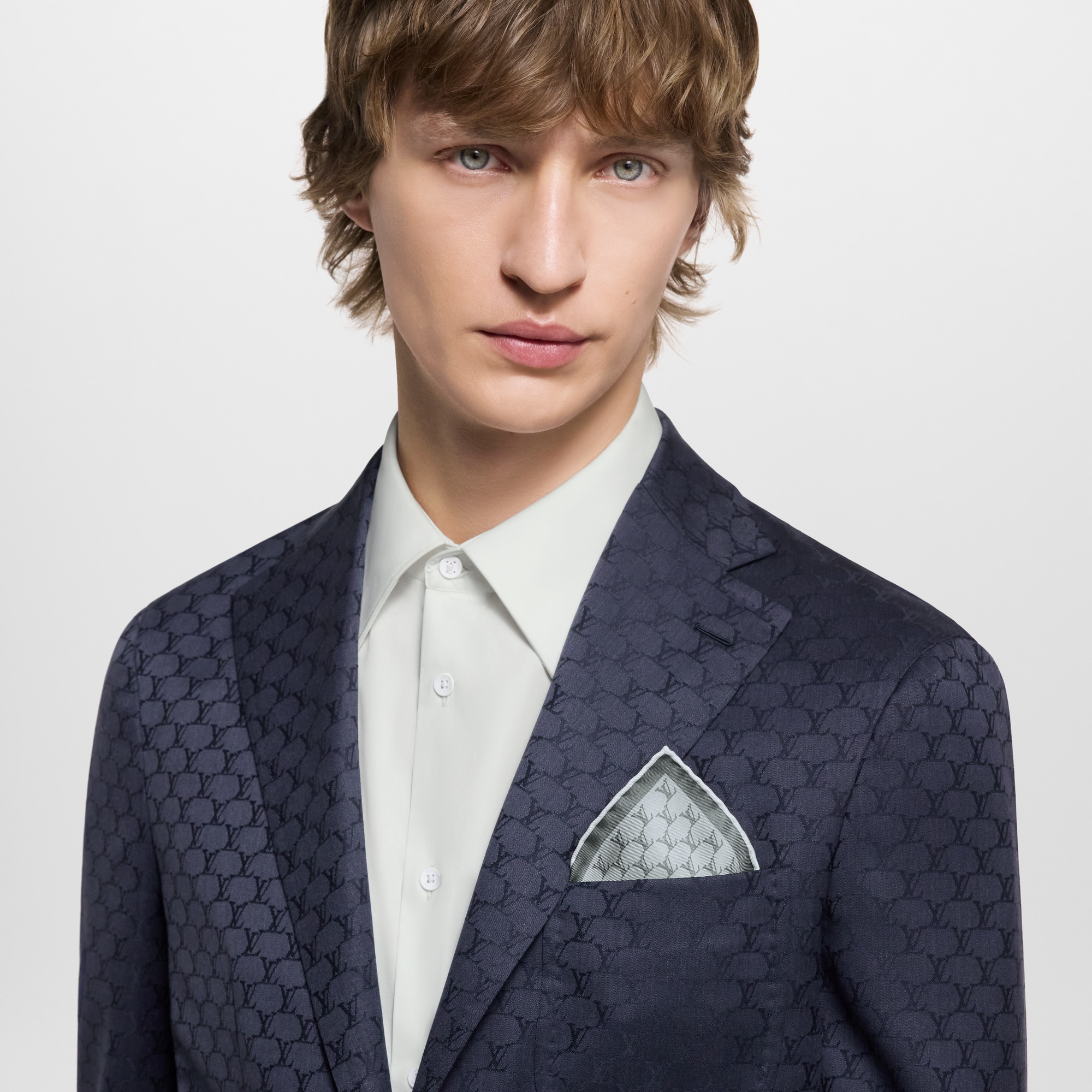 S00 Accessories Ties and Pocket Squares LV Fishnet Pocket Square | Louis Vuitton ® (Product zoom)