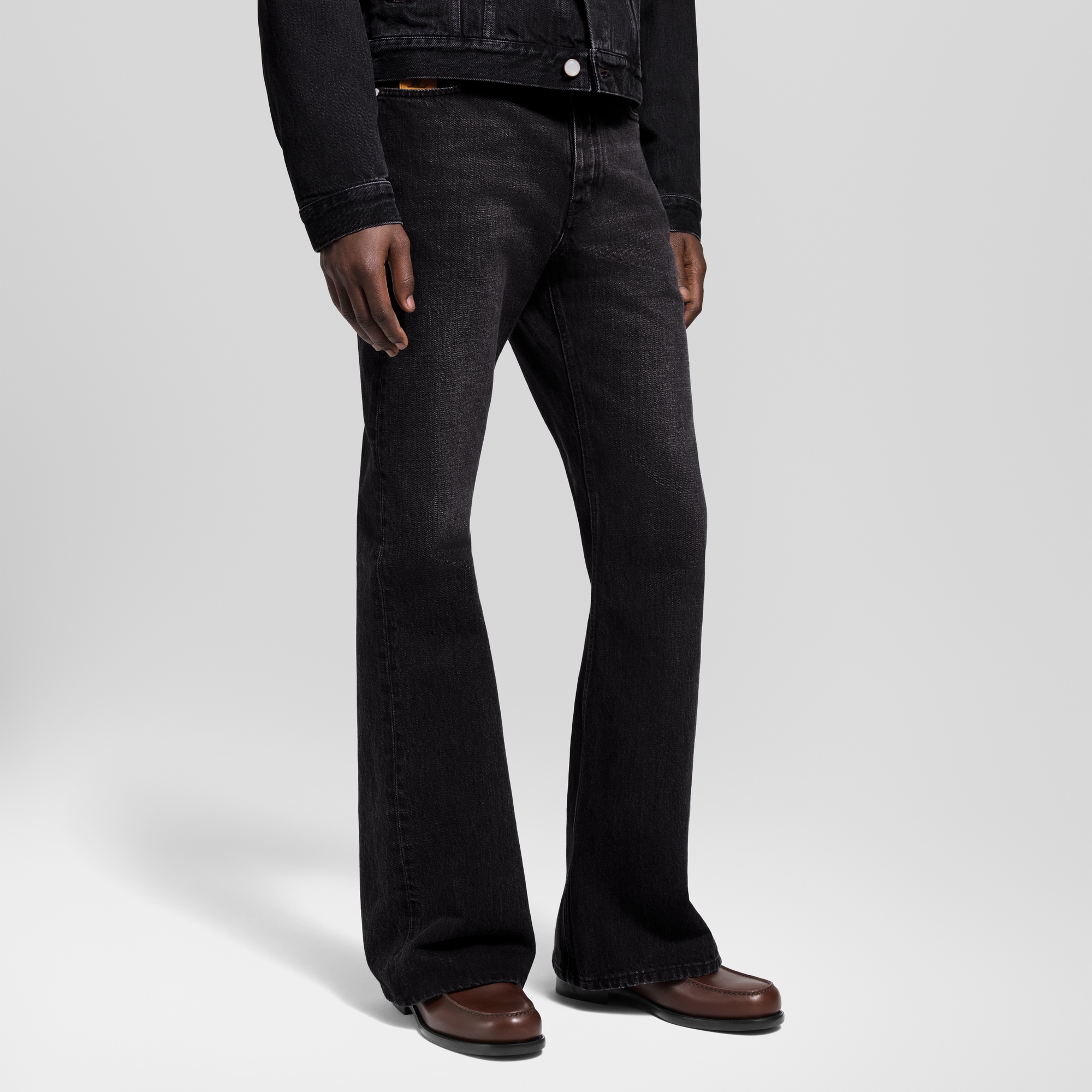  Ready-to-Wear Denim LV Flared Denim Pants | Louis Vuitton ® (Product zoom)