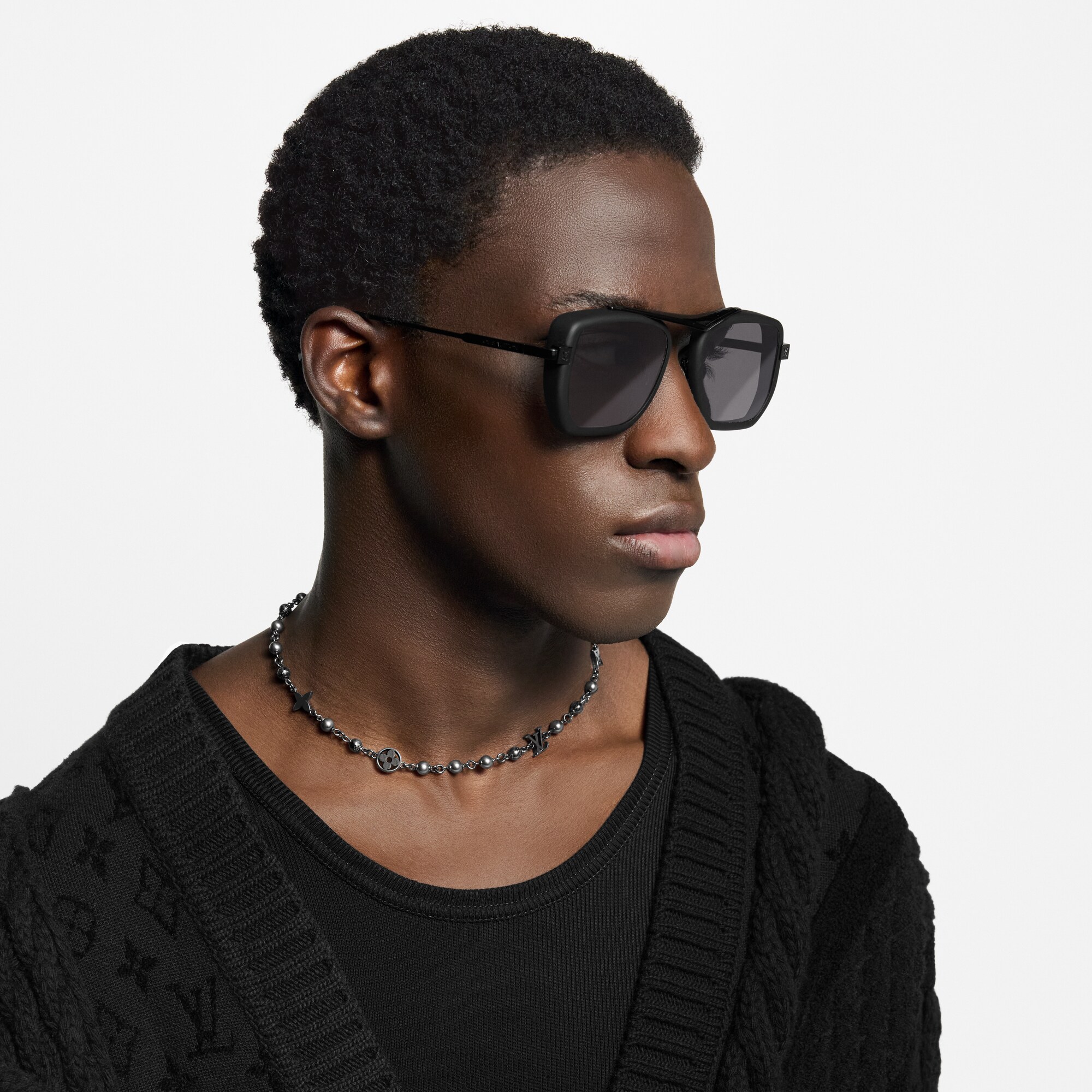 S00 Accessories Sunglasses LV Flight Metal Square Sunglasses | Louis Vuitton ® (Product zoom)