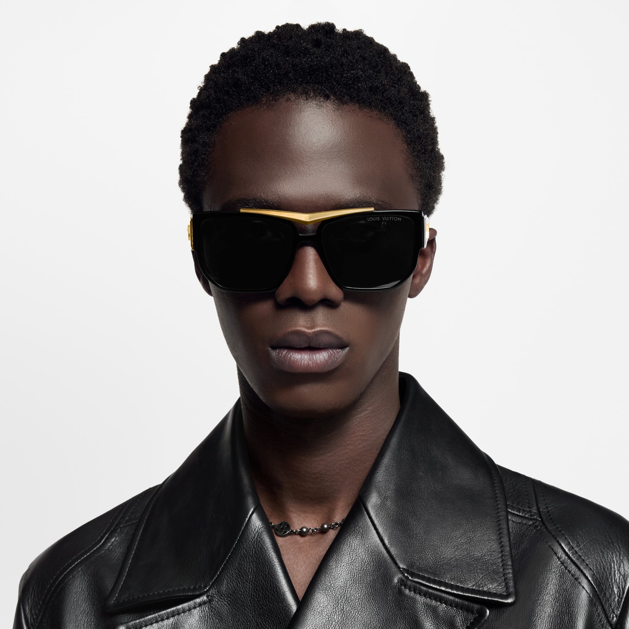 S00 Accessories Sunglasses LV Flight Square Sunglasses | Louis Vuitton ® (Product zoom)