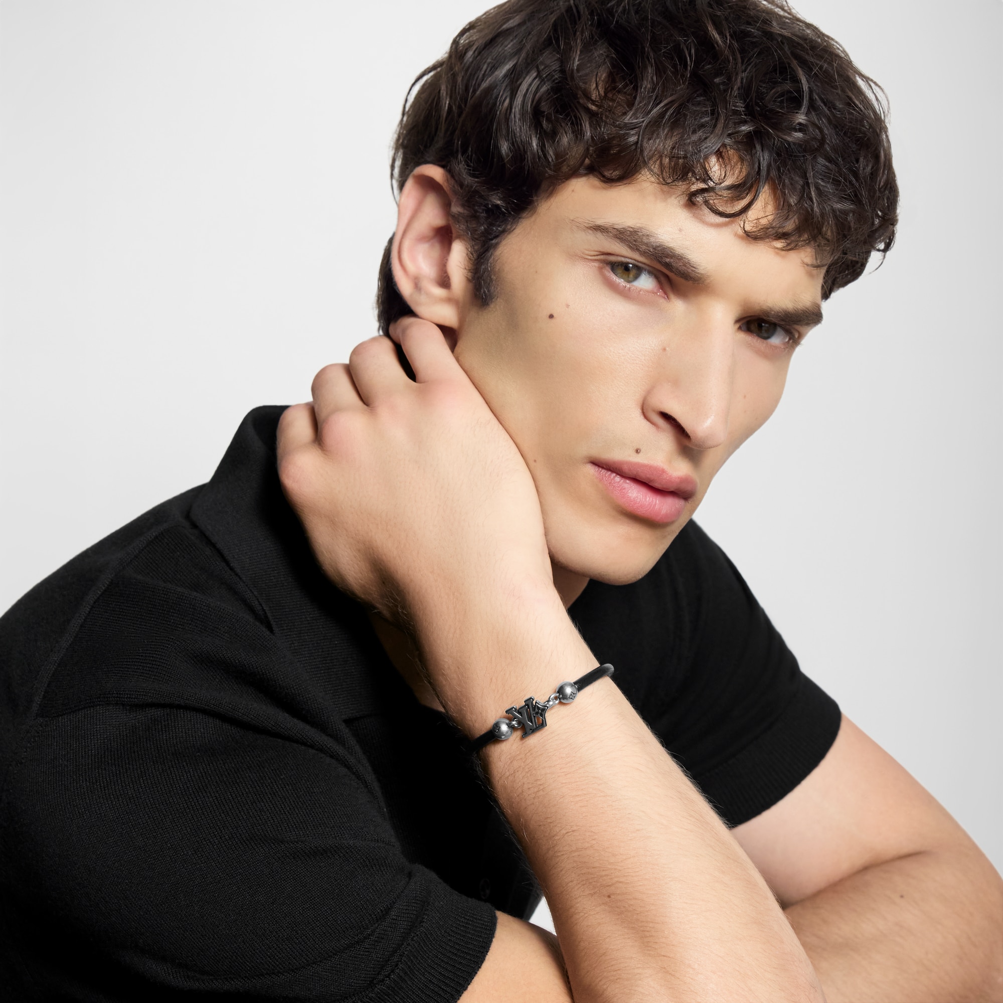  Fashion Jewelry Bracelets LV Flower Hook Bracelet | Louis Vuitton ® (Product zoom)