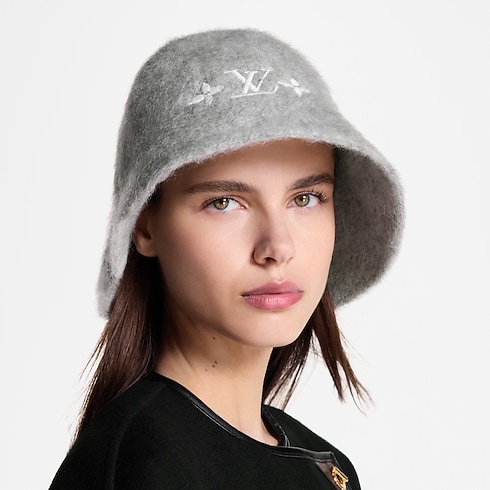 S00 Accessories Hats and Gloves LV Fluffy Hat | Louis Vuitton ® (Product zoom)