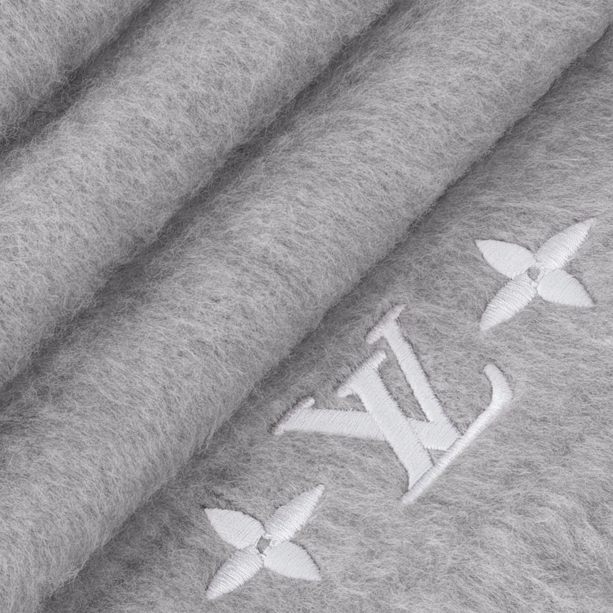 LV Fluffy Scarf