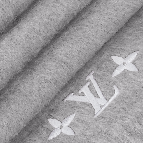 S00 Accessories Scarves LV Fluffy Scarf | Louis Vuitton ® (Product zoom)