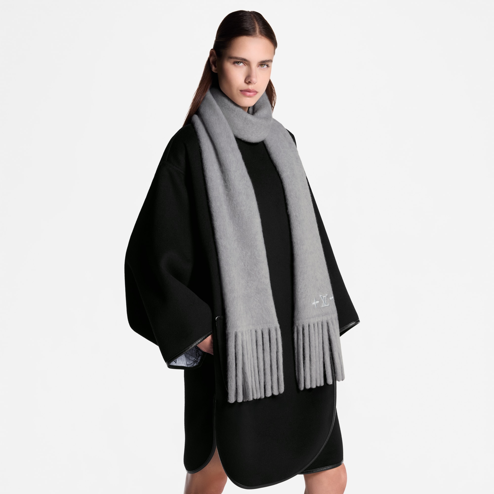 S00 Accessories Scarves LV Fluffy Scarf | Louis Vuitton ® (Product zoom)