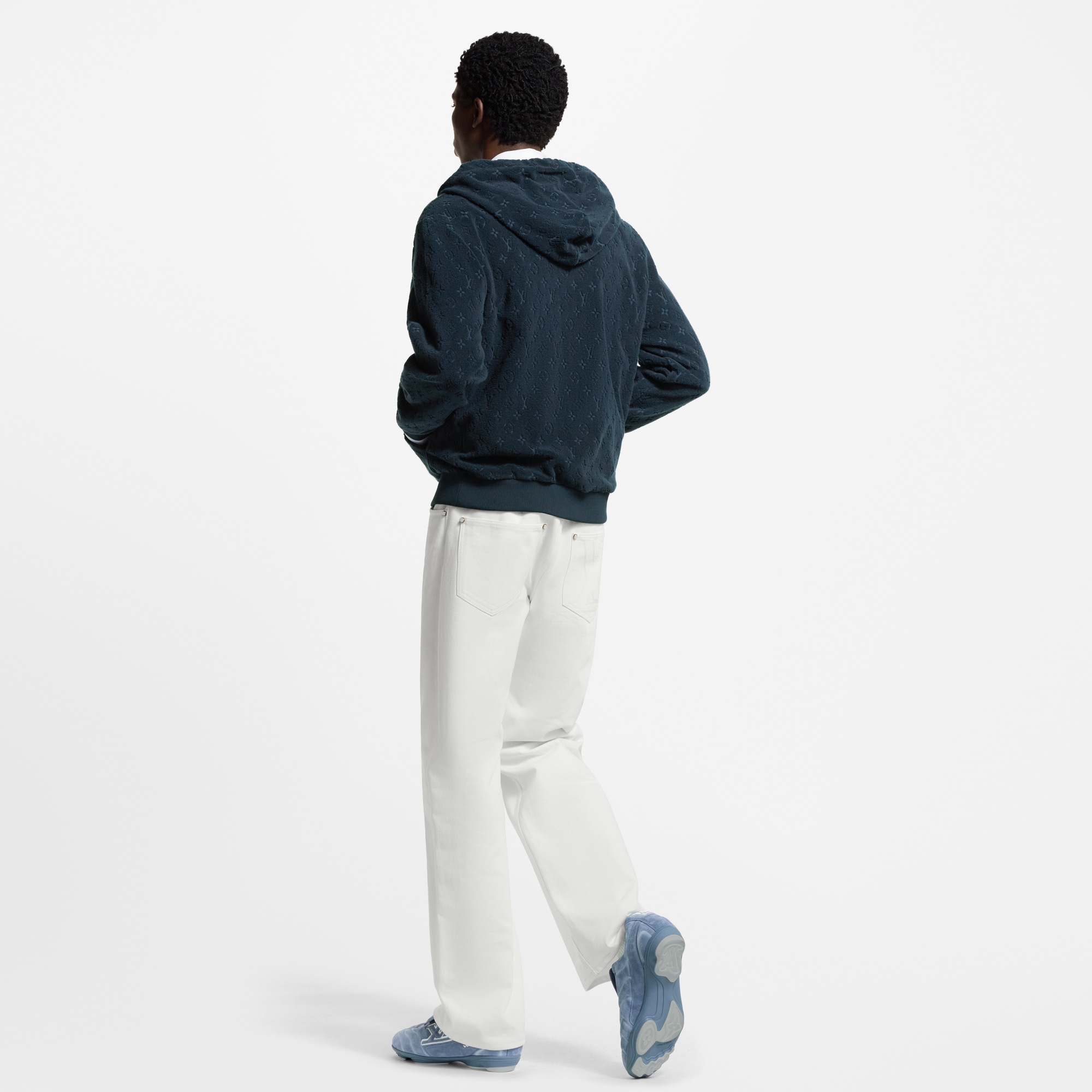  Shoes Sneakers LV Footprint Soccer | Louis Vuitton ® (Product zoom)