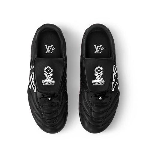 Shoes Sneakers LV Footprint Soccer Sneaker | Louis Vuitton ® (Product zoom)