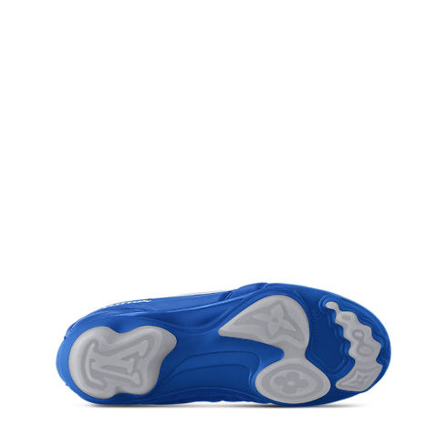 Shoes Sneakers LV Footprint Soccer Sneaker | Louis Vuitton ® (Product zoom)