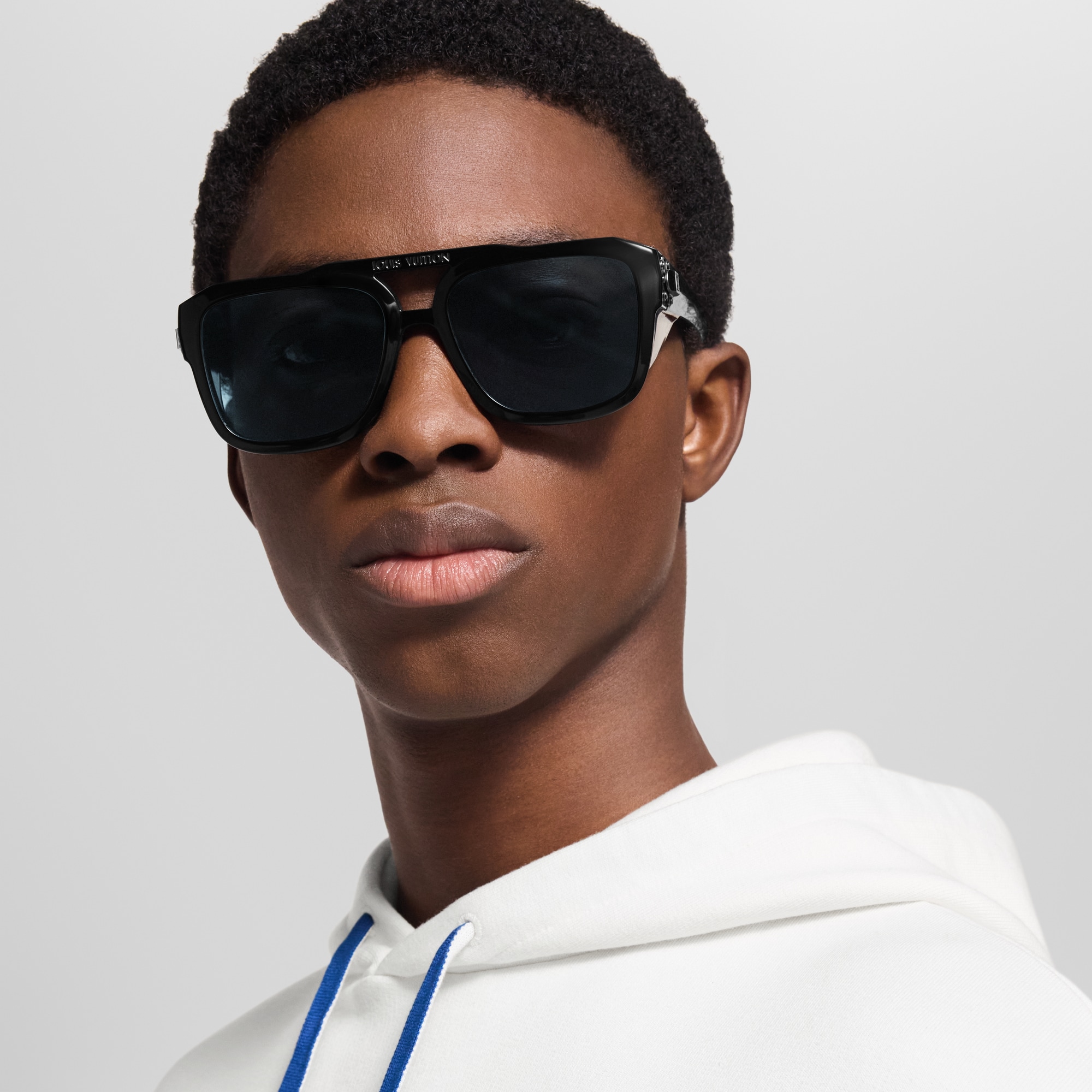 S00 Accessories Sunglasses LV Frog Pilot Sunglasses | Louis Vuitton ® (Product zoom)