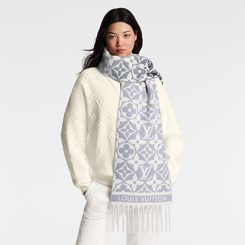 S00 Accessories Scarves LV Frosty Gradient Scarf | Louis Vuitton ® (Product zoom)