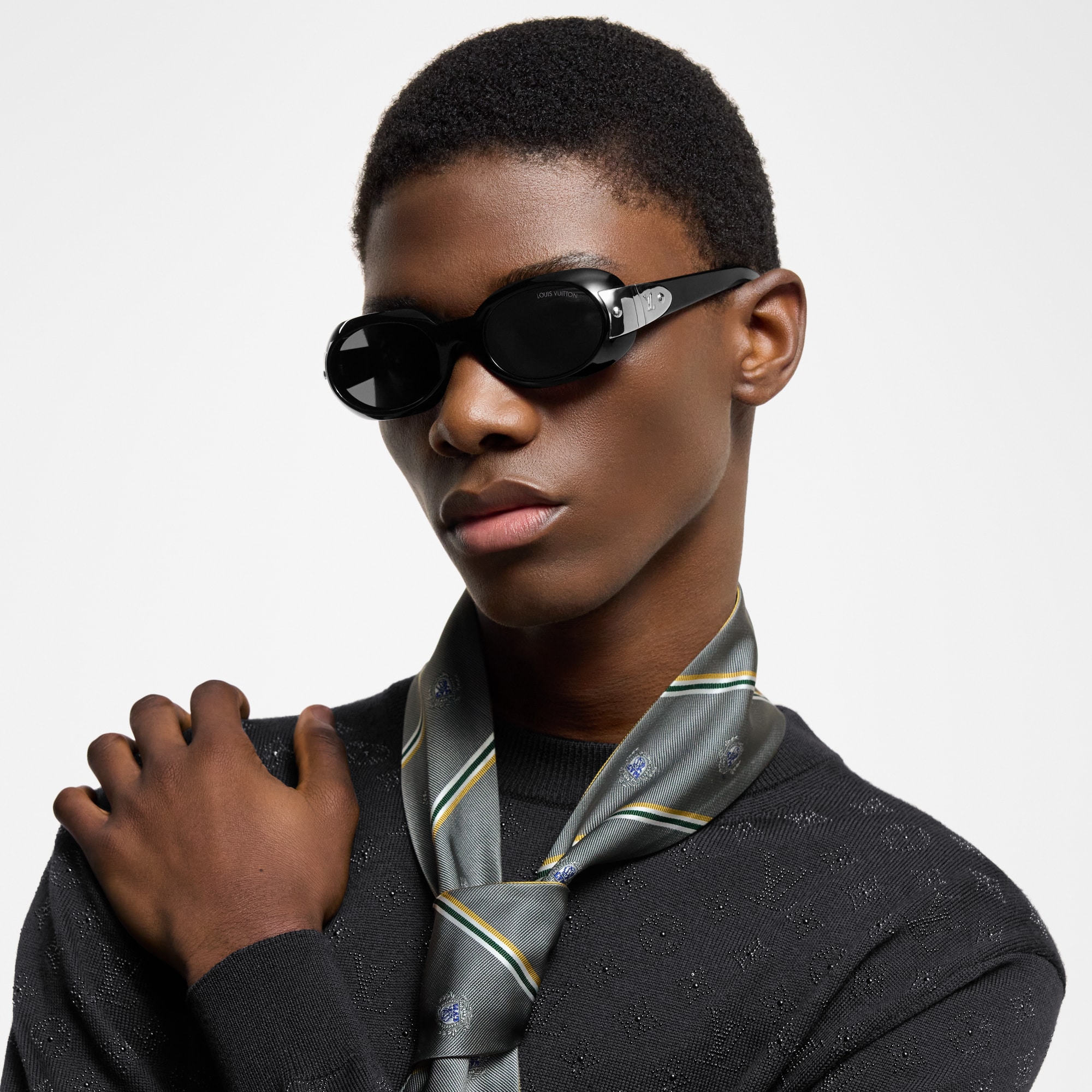 S00 Accessories Sunglasses LV Hinge Sunglasses | Louis Vuitton ® (Product zoom)