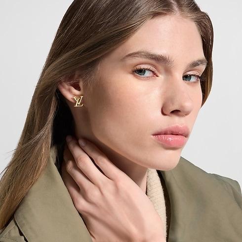 S00 Chinese Valentine's Day Selection } LV Iconic Earrings | Louis Vuitton ® (Product zoom)