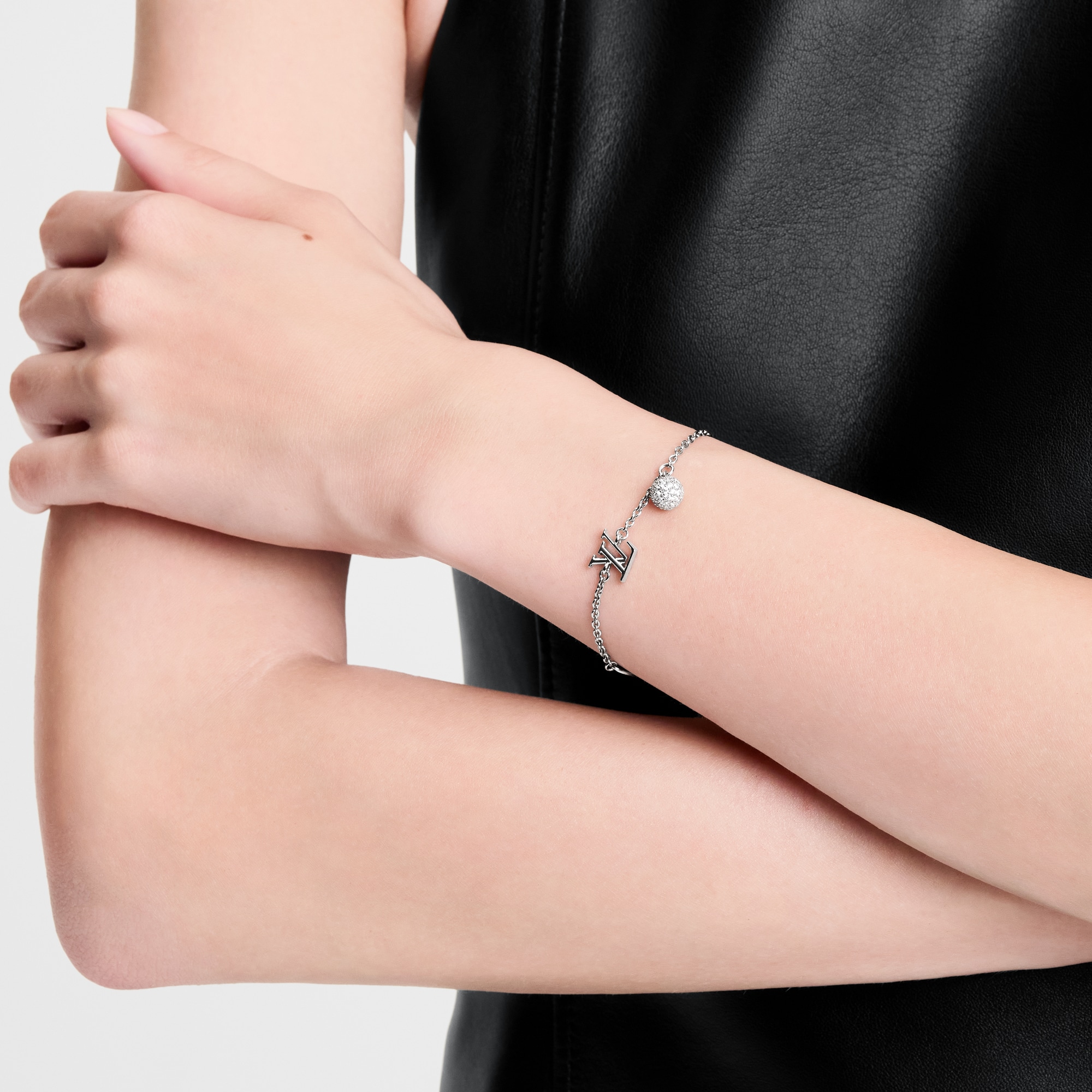 S00 Fashion Jewelry Bracelets LV Iconic Louisa Strass Bracelet | Louis Vuitton ® (Product zoom)