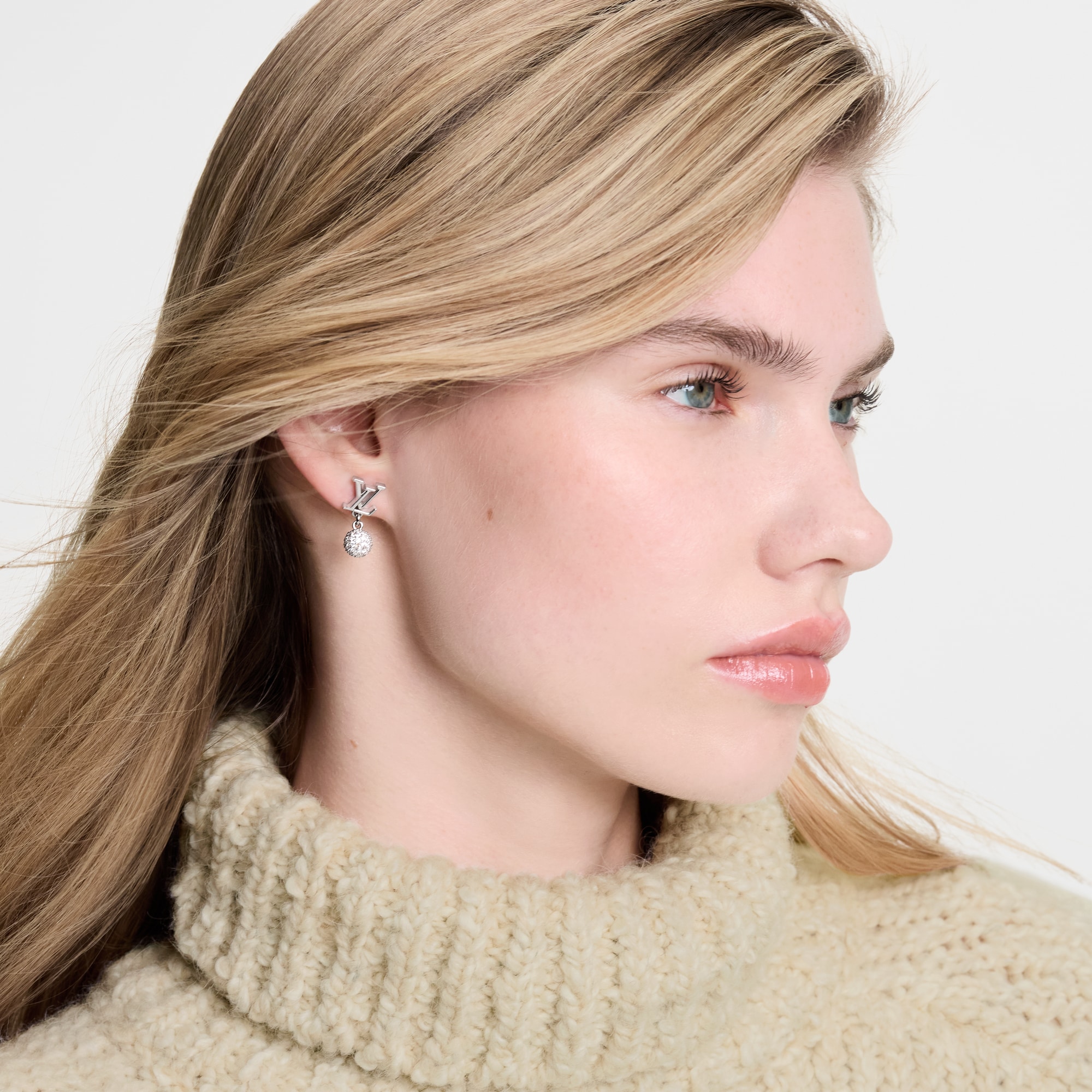 S00 Fashion Jewelry Earrings LV Iconic Louisa Strass Earrings | Louis Vuitton ® (Product zoom)