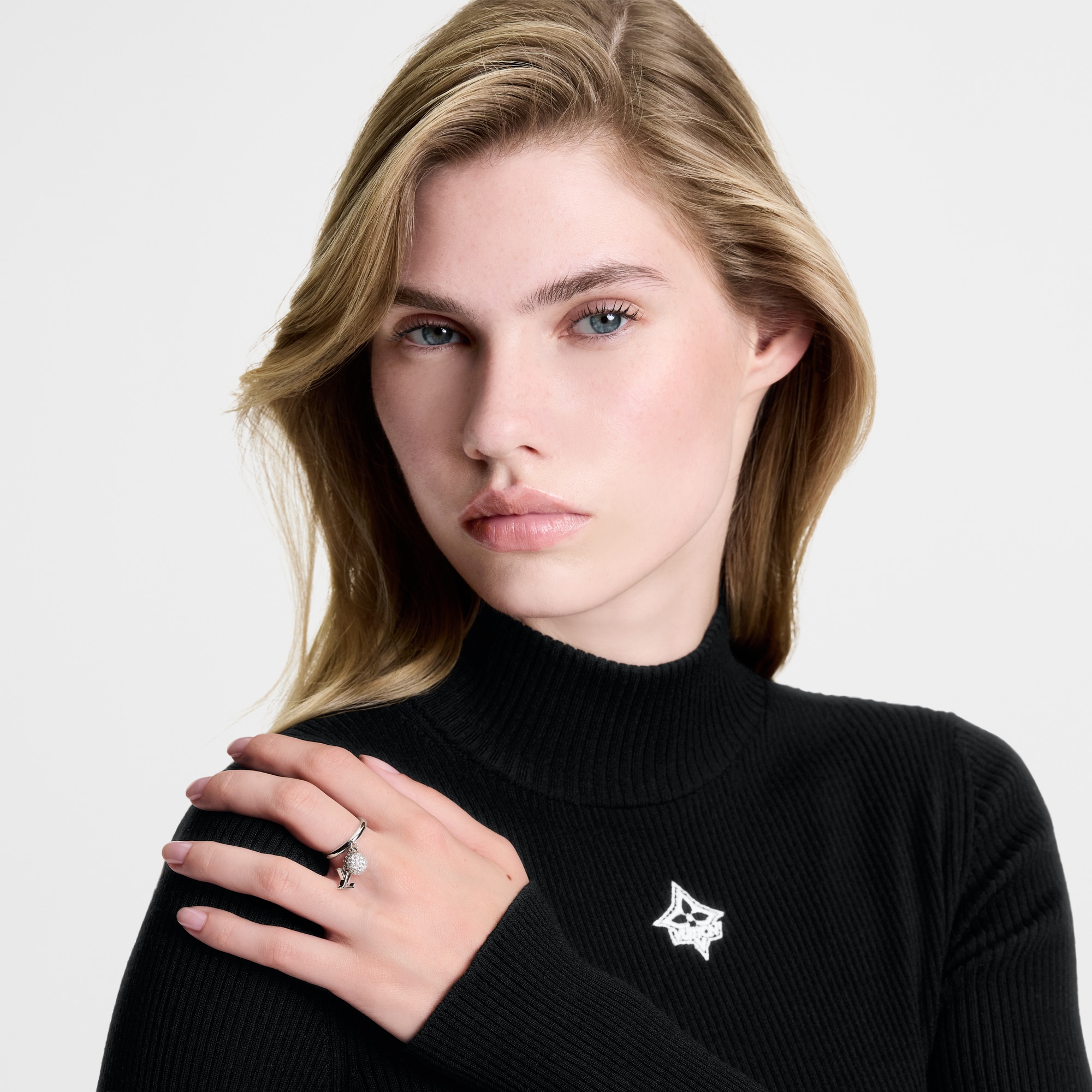 S00 Fashion Jewelry Rings LV Iconic Louisa Strass Ring | Louis Vuitton ® (Product zoom)