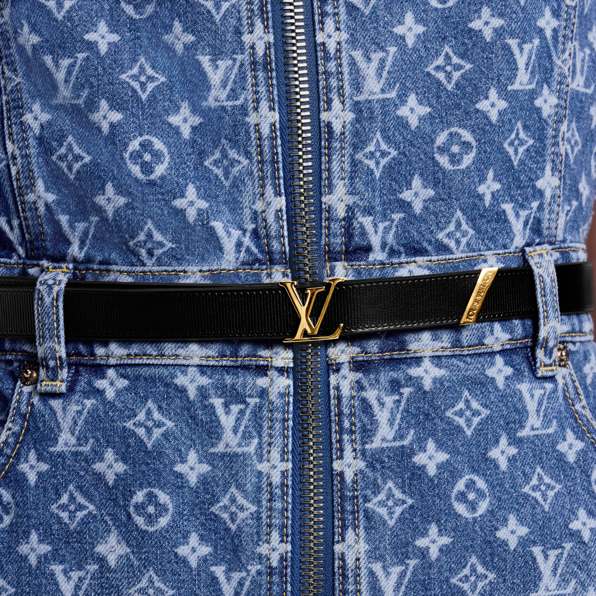 Other Leathers Accessories Belts LV Initiales 20MM | Louis Vuitton ® (Product zoom)
