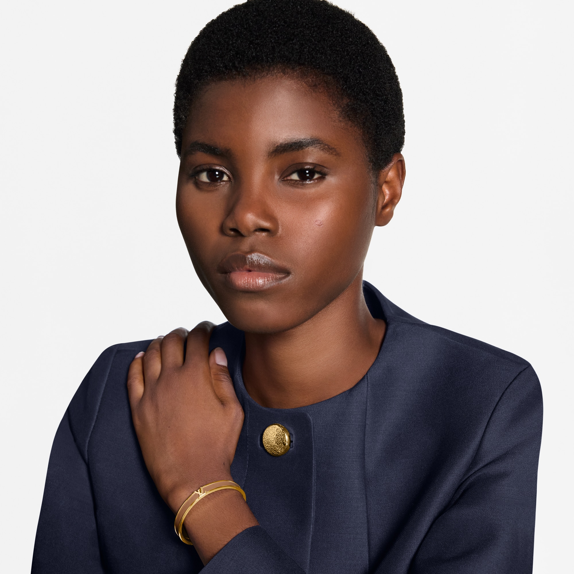 S00 Fashion Jewelry All Fashion Jewelry LV Initiales Bracelet | Louis Vuitton ® (Product zoom)