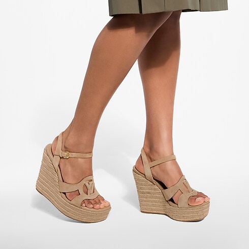 Shoes Sandals LV Isola Wedge Espadrille | Louis Vuitton ® (Product zoom)
