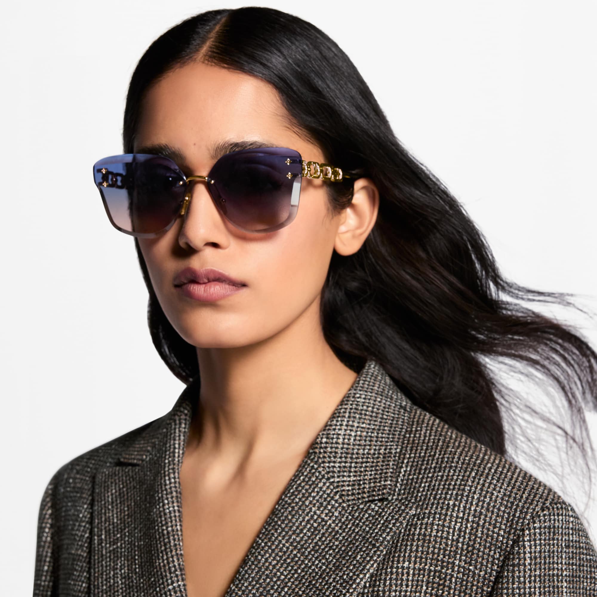 LV Jewel Cat Eye Sunglasses S00 - Women - Accessories  display picture 3