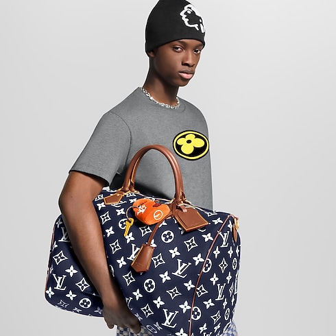 S00 Accessories Key Holders and Bag Charms LV Lucky Lock Bag Charm | Louis Vuitton ® (Product zoom)