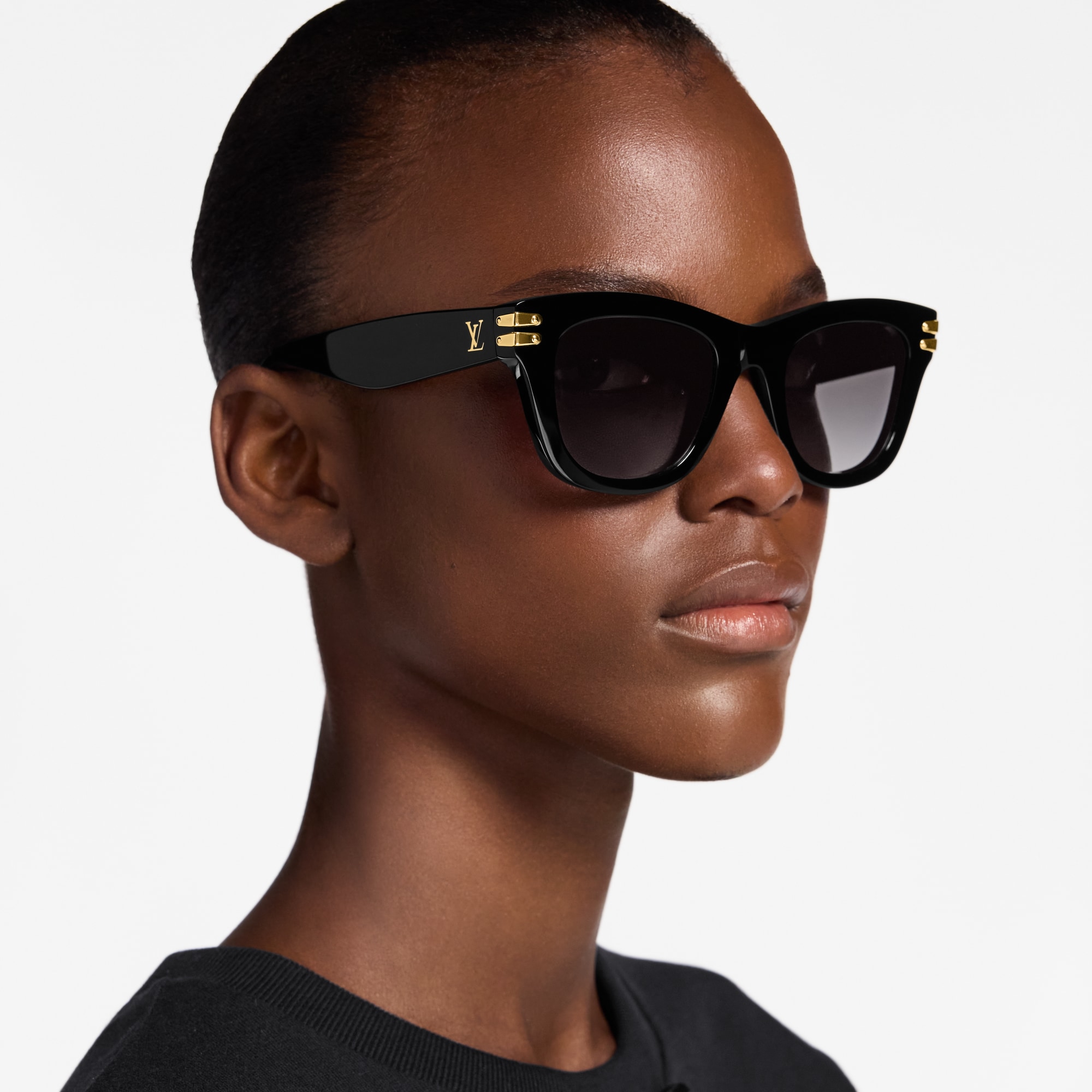 S00 Accessories Eyewear LV Midnight Cat Eye Sunglasses | Louis Vuitton ® (Product zoom)