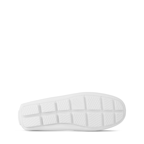 Shoes Loafers and Moccasins LV Monza Taiga | Louis Vuitton ® (Product zoom)