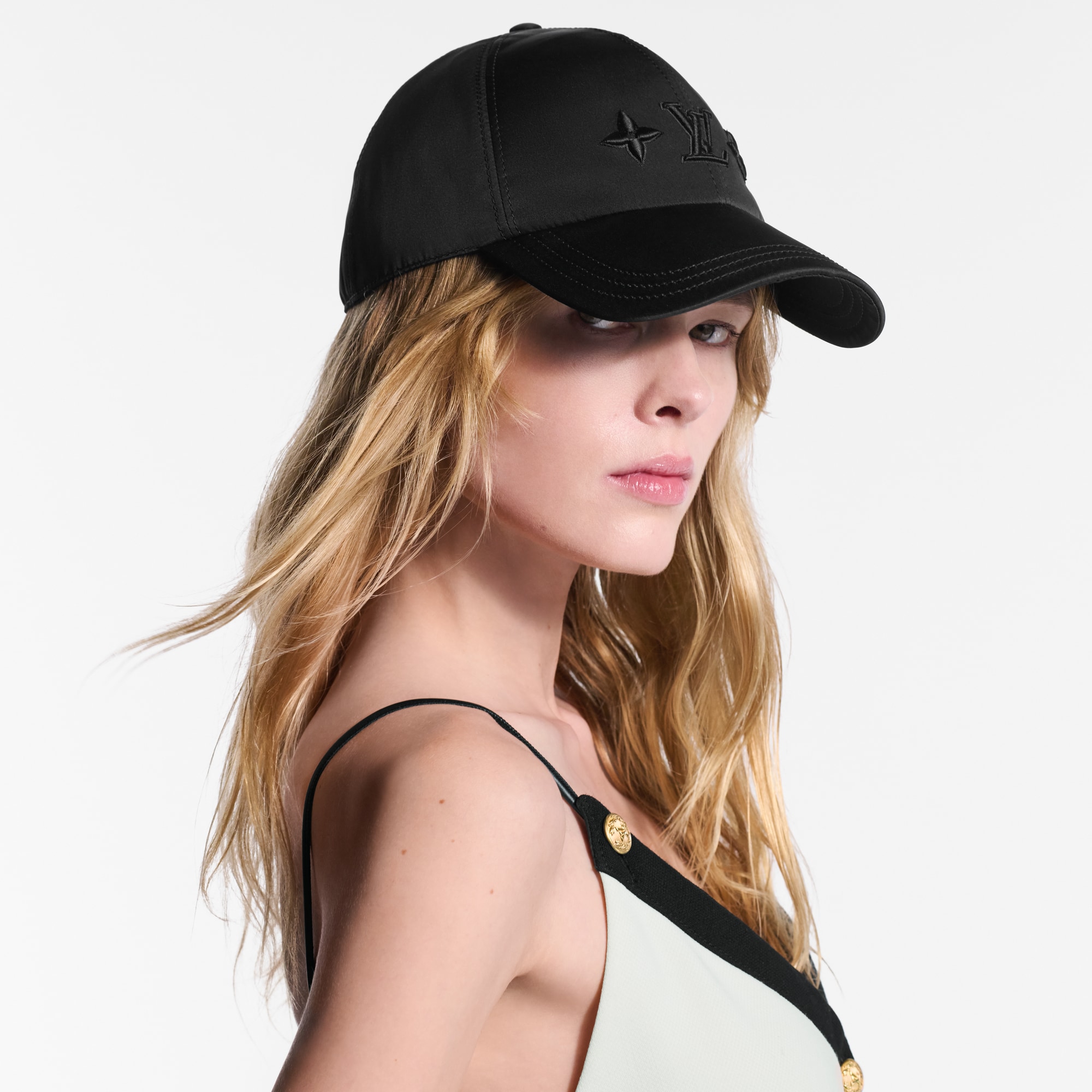 S00 Accessories Hats and Gloves LV Move Cap | Louis Vuitton ® (Product zoom)