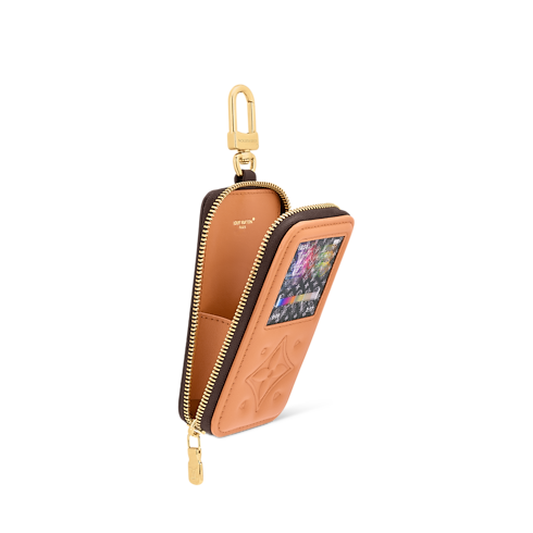 S00 Accessories Key Holders and Bag Charms LV Music Key Holder and Bag Charm | Louis Vuitton ® (Product zoom)