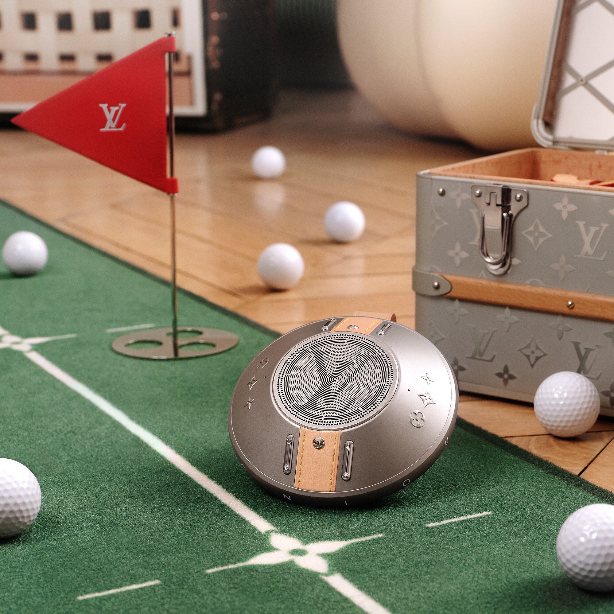 LV Nanogram Speaker Silver