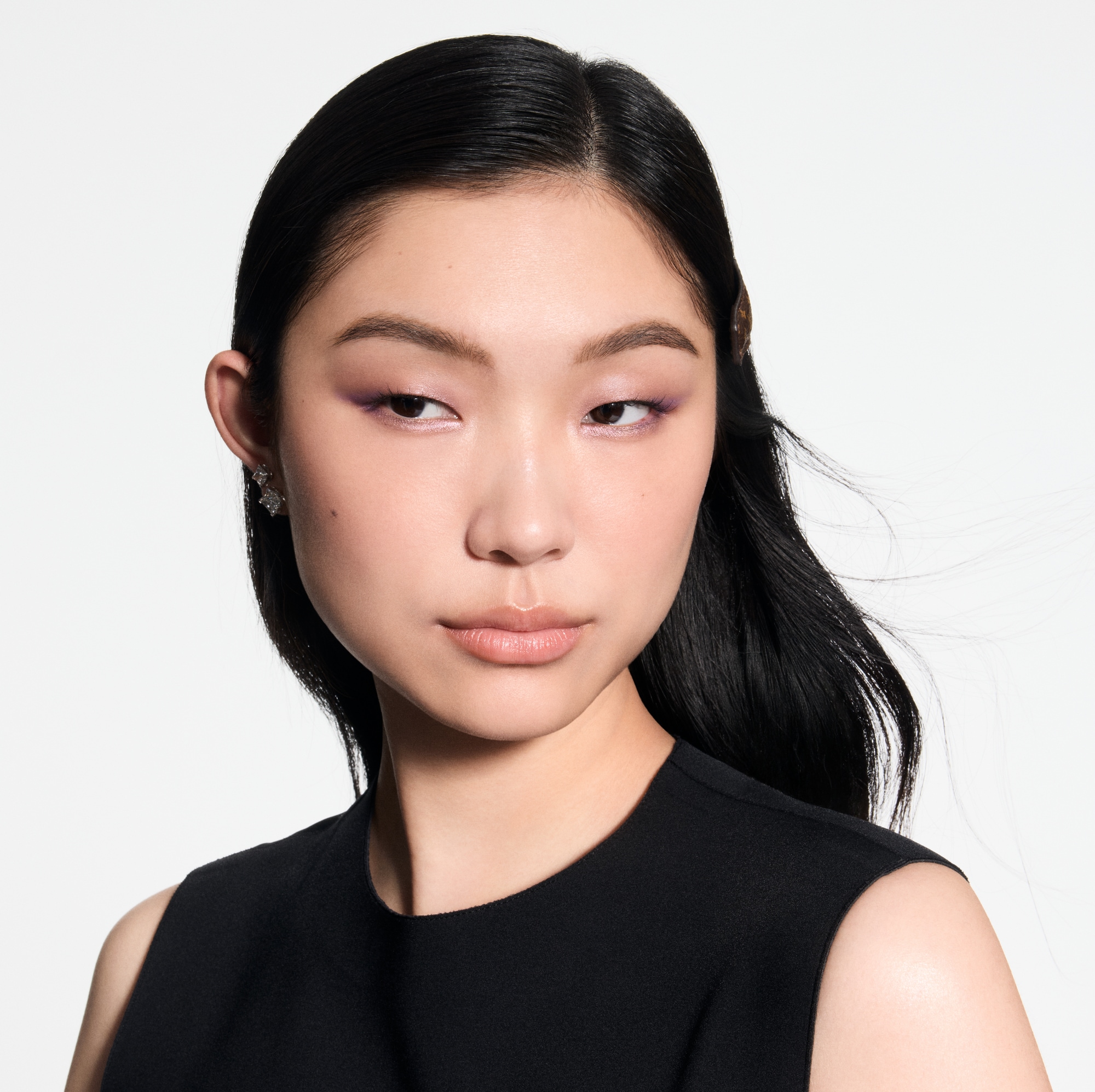  Eyes } LV Ombres - Eyeshadow Palette | Louis Vuitton ® (Product zoom)