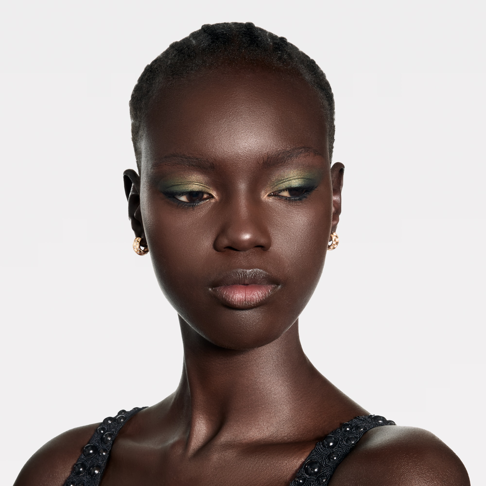  Eyes } LV Ombres - Eyeshadow Palette | Louis Vuitton ® (Product zoom)
