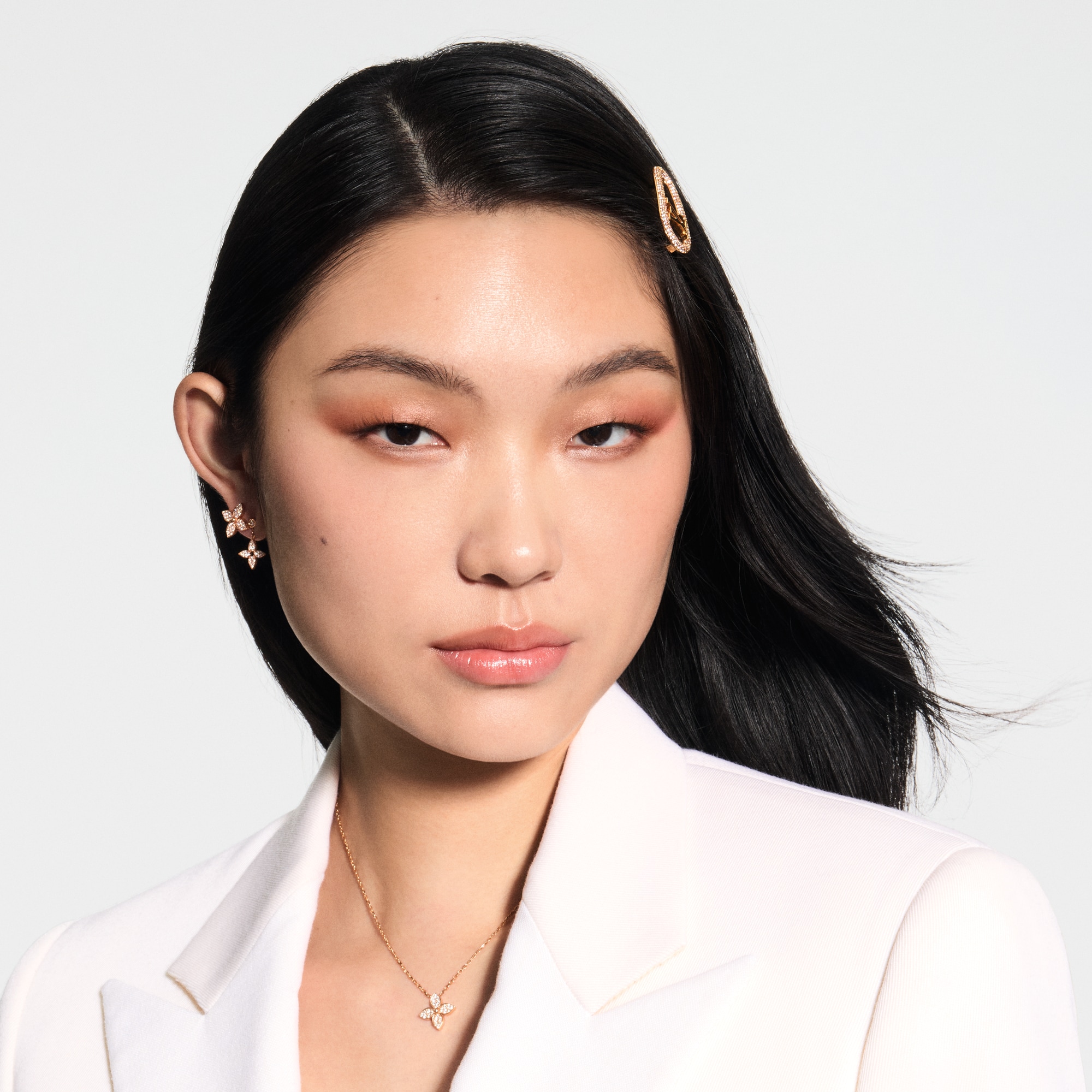  Eyes } LV Ombres - Eyeshadow Palette Refill | Louis Vuitton ® (Product zoom)
