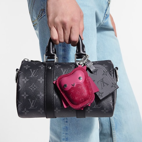 S00 Accessories Key Holders and Bag Charms LV Owl Bag Charm | Louis Vuitton ® (Product zoom)