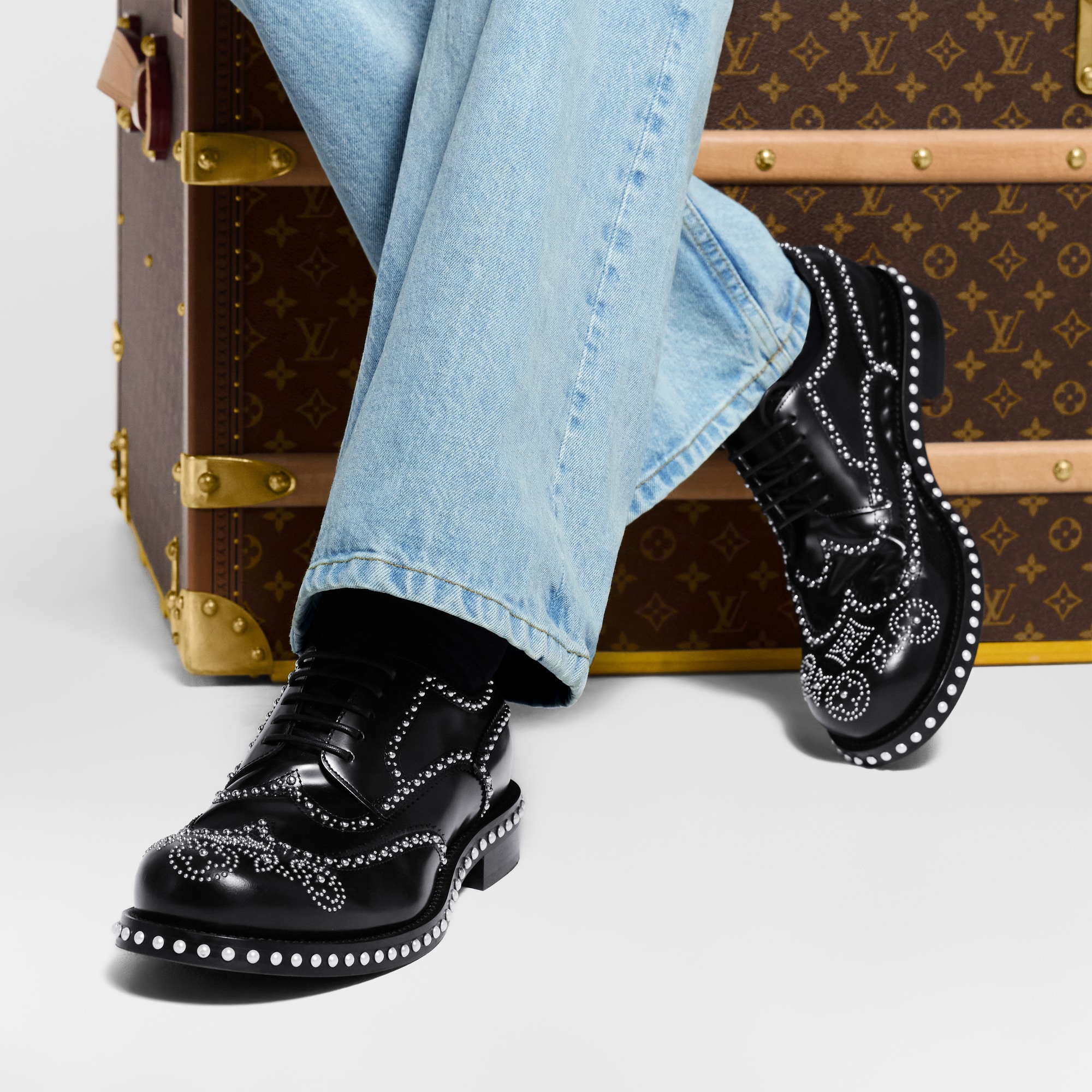  Shoes Buckles and Lace-Ups LV Oxford Derby | Louis Vuitton ® (Product zoom)