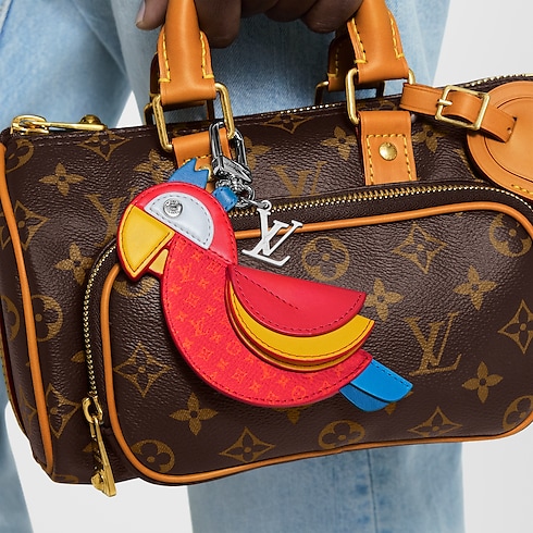 S00 Accessories Key Holders and Bag Charms LV Parrot Bag Charm | Louis Vuitton ® (Product zoom)